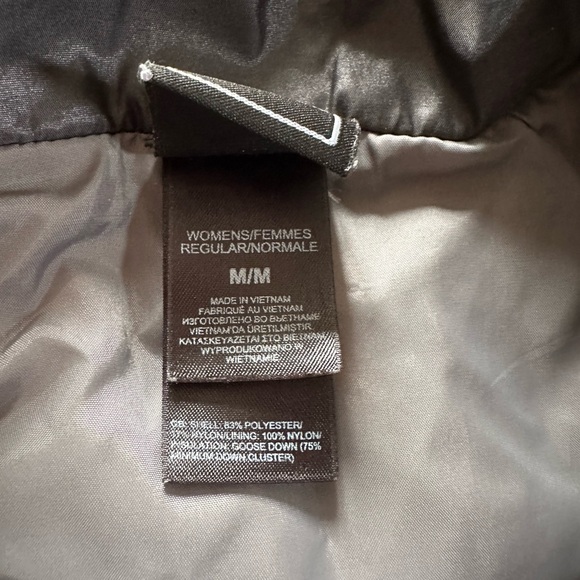 The North Face 550 Series Quilted Goose Down Puffer Vest Dark Gray Women's M - Picture 7 of 7